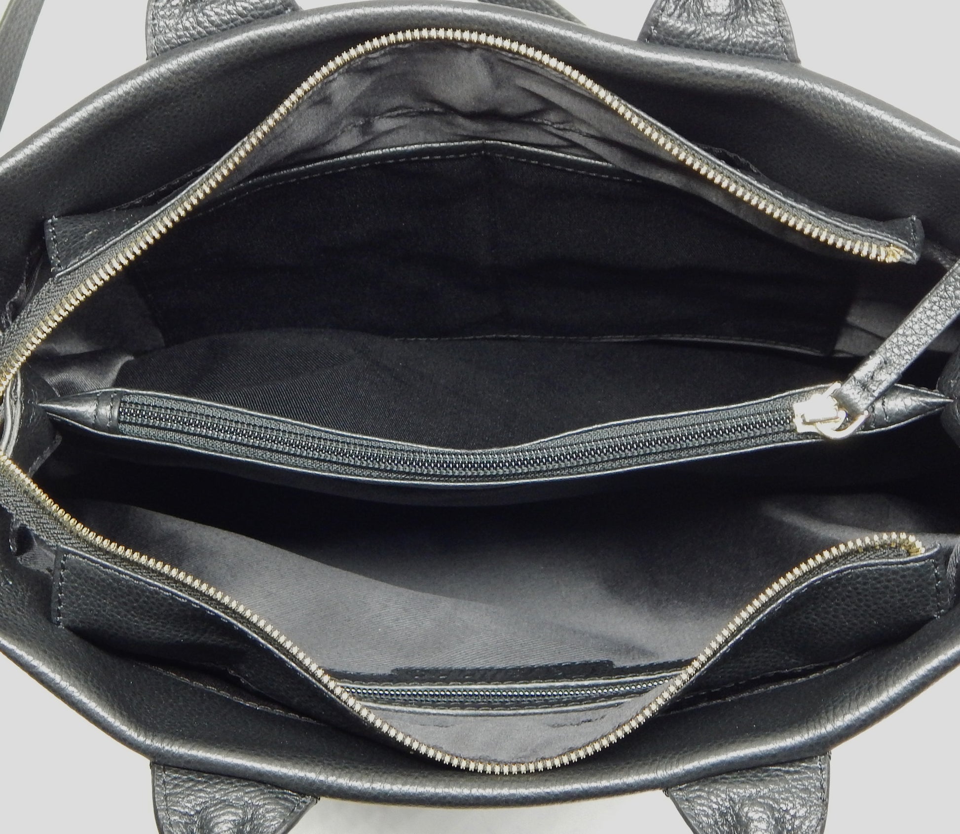 #color_ Black | Cavalinho Infinity Pebble Leather Shoulder Bag - Black - inside_0463