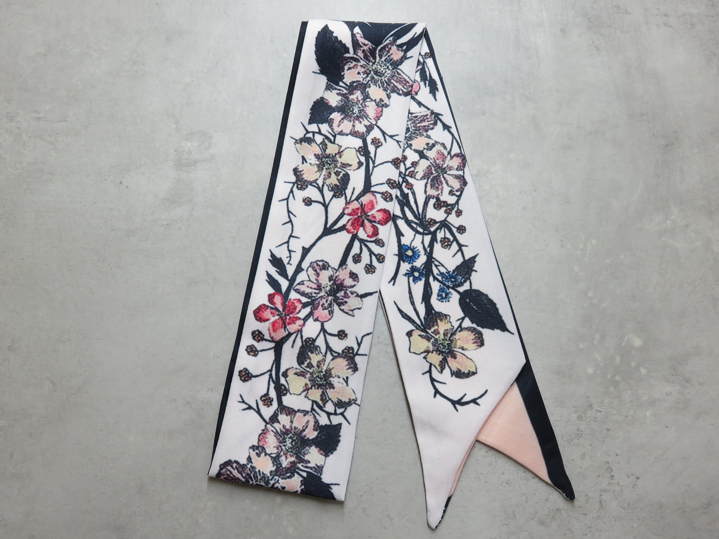 #color_ Black & Flowers | Relhok Handbag Skinny Scarf - Black & Flowers - IMG_5571_ff8d11df-d47b-4470-8360-fb0445c1dc26