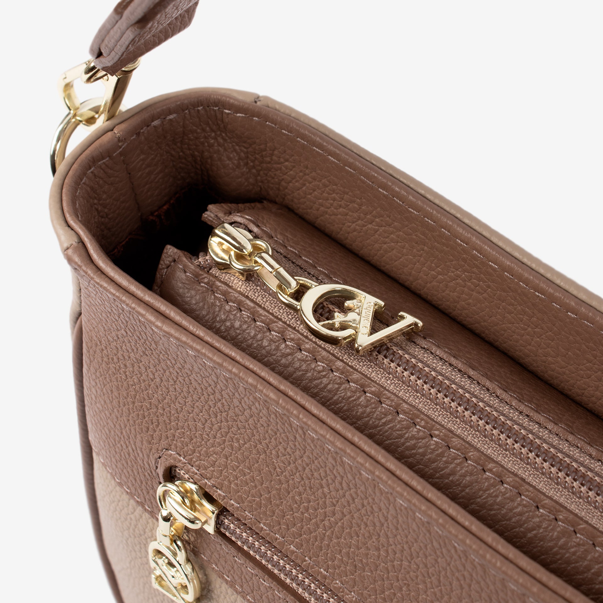 Signature CV By Cavalinho Leather Handbag SKU 16260615.31 #color_sand / beige