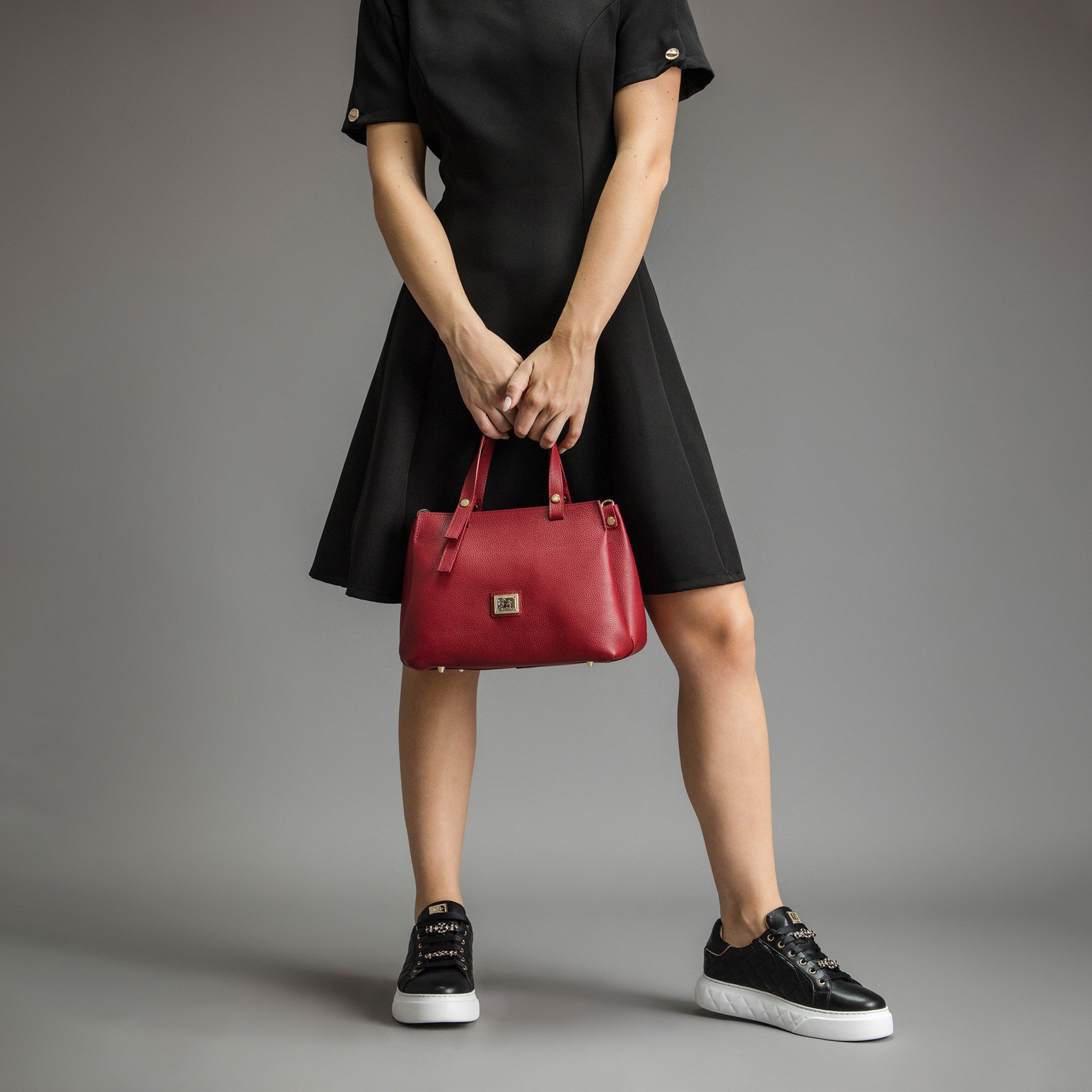 Cavalinho Muse Burgundy Leather Handbag SKU 18300490.15 #color_Burgundy