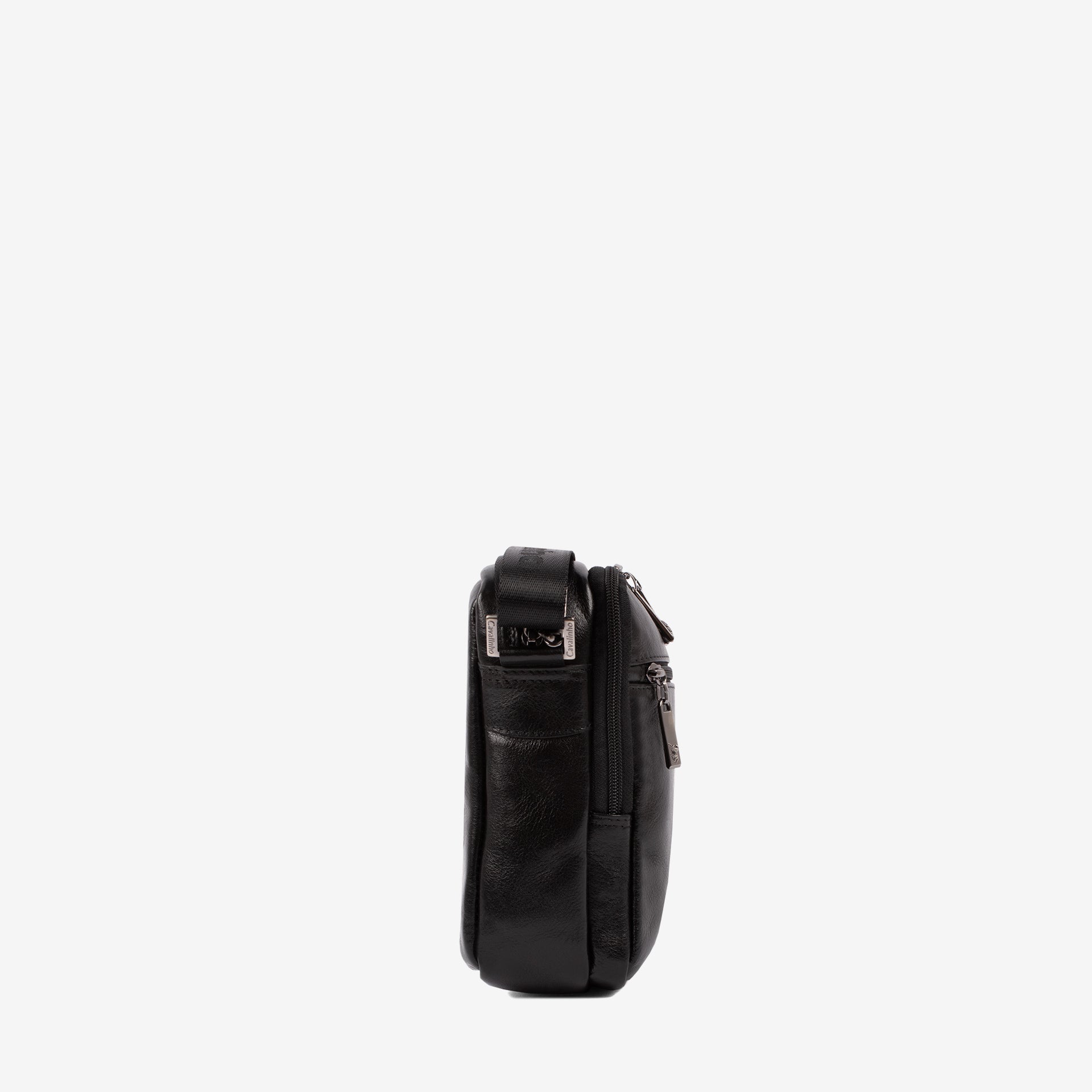 Cavalinho Leather Traveler Bag SKU 18320128.01 #color_black