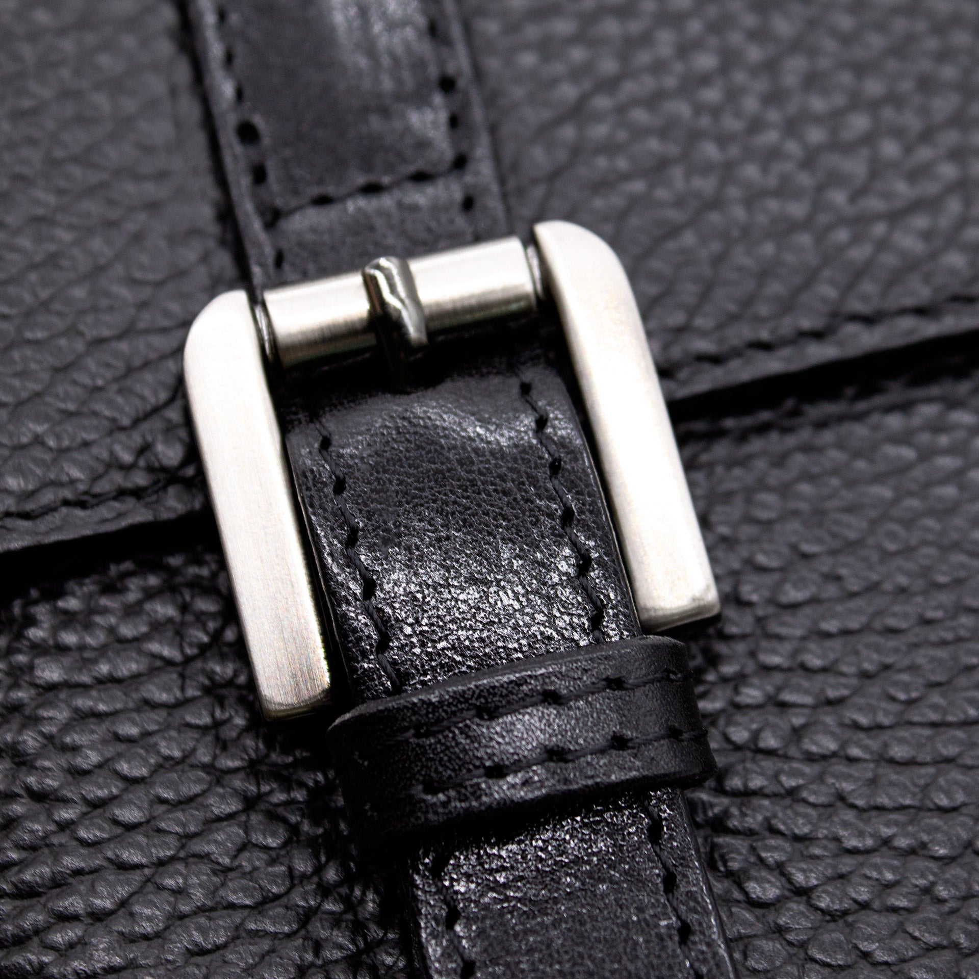 Cavalinho El Cavaleiro Leather Traveler SKU 18330483.01 #color_black