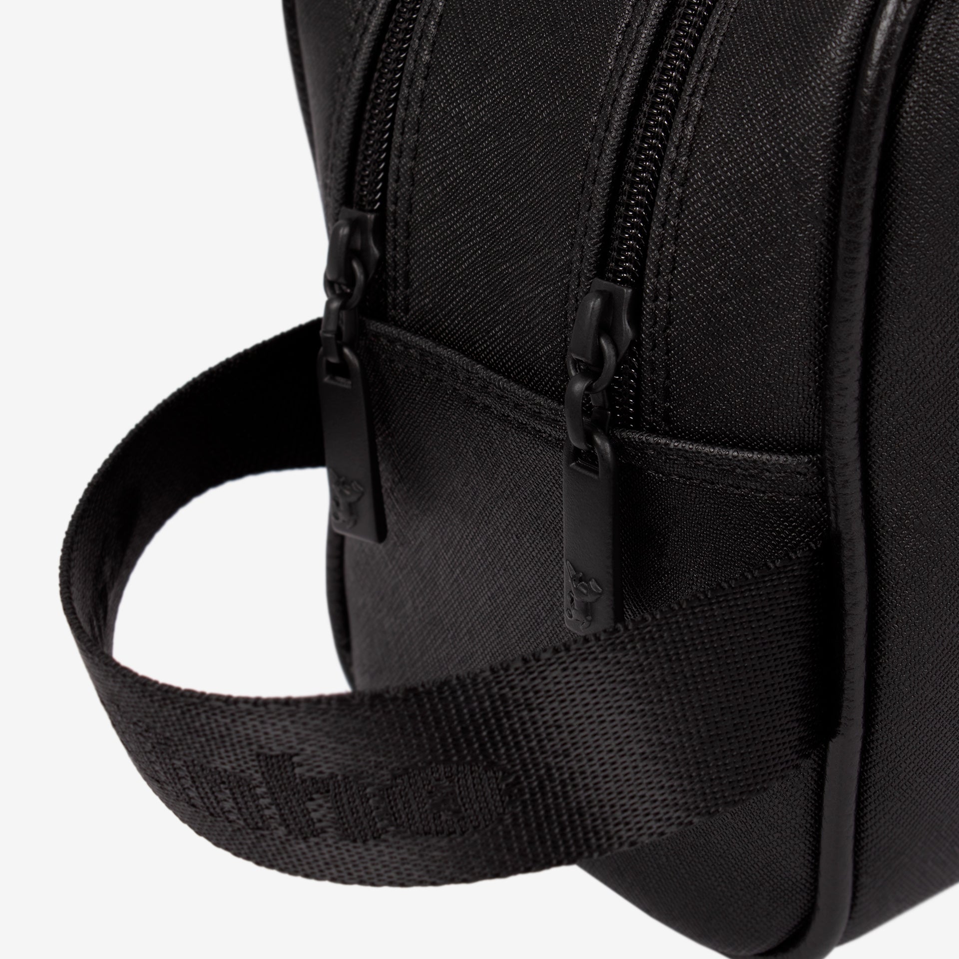 Cavalinho Club Black Toiletry Bag SKU 18360433.01 #color_black