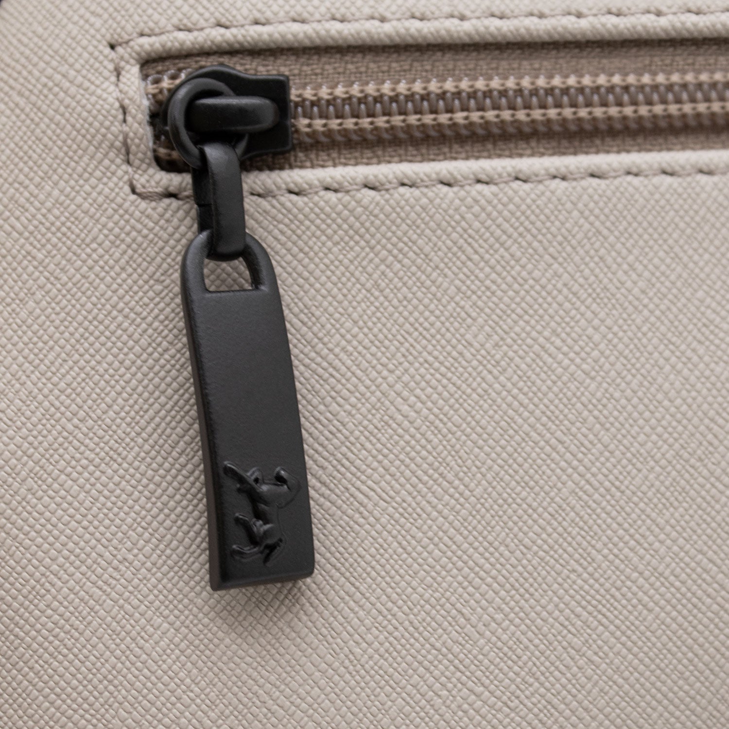 Cavalinho Club Toiletry Bag SKU 18360537.07 #color_black / tan