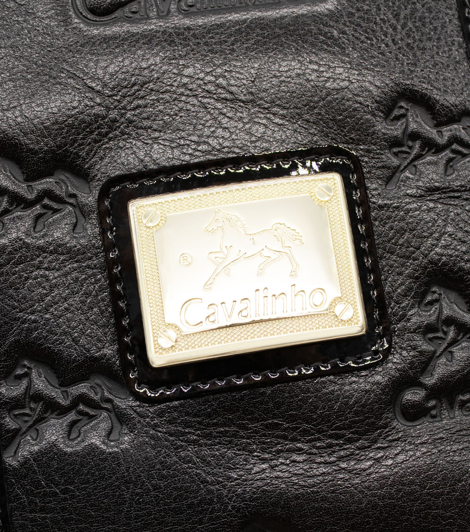 Cavalinho Royal Handbag - Black and White - 18390145.21_P05