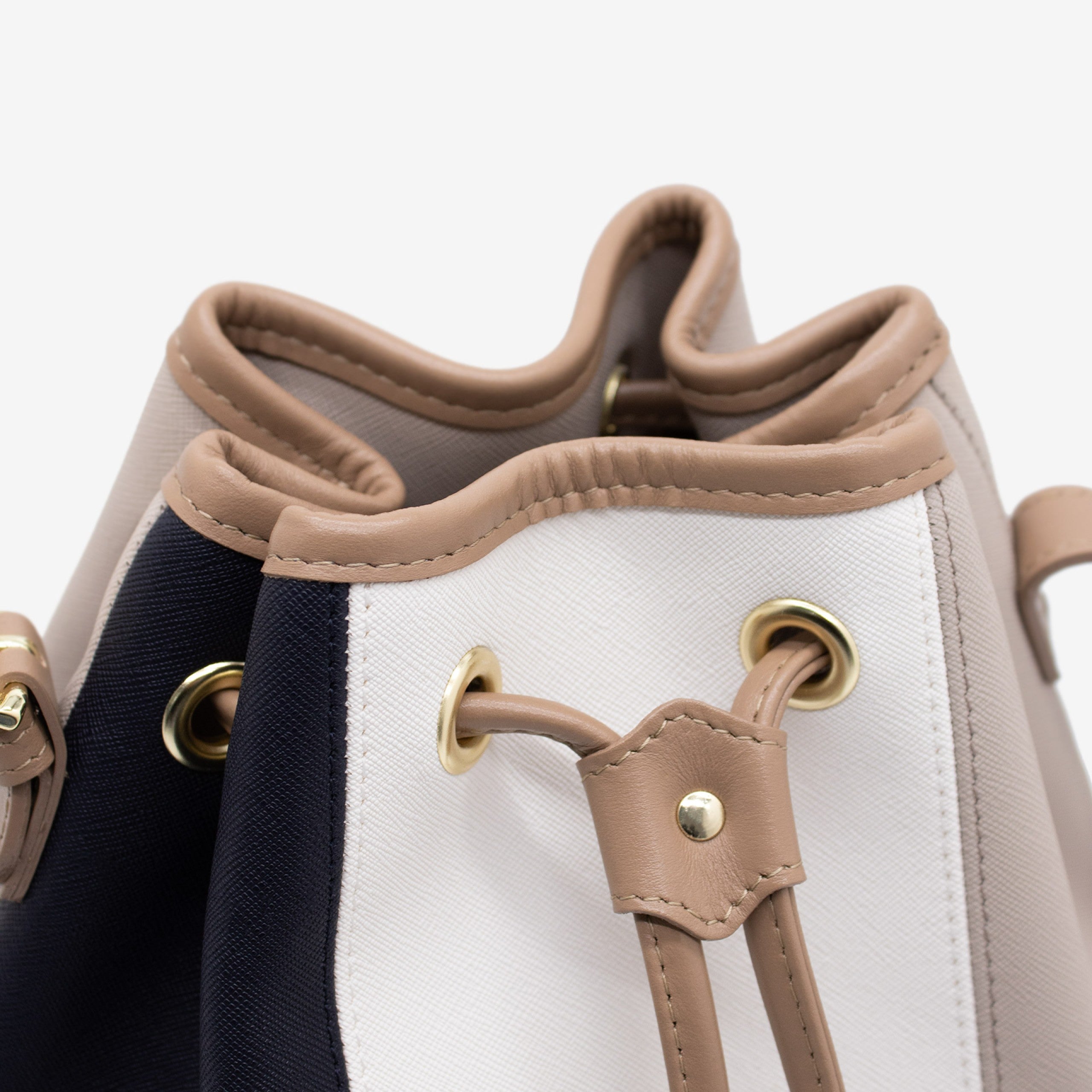 Cavalinho Allegro Bucket Bag SKU 18480413.22 #color_Beige / White / Navy