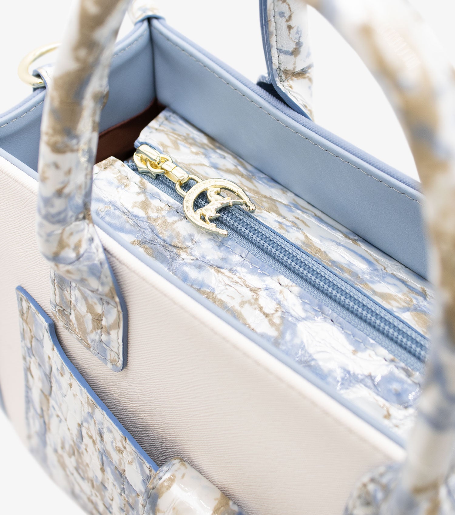 #color_ Blue White | Cavalinho Acqua Bella Handbag - Blue White - 18600524.10_P05