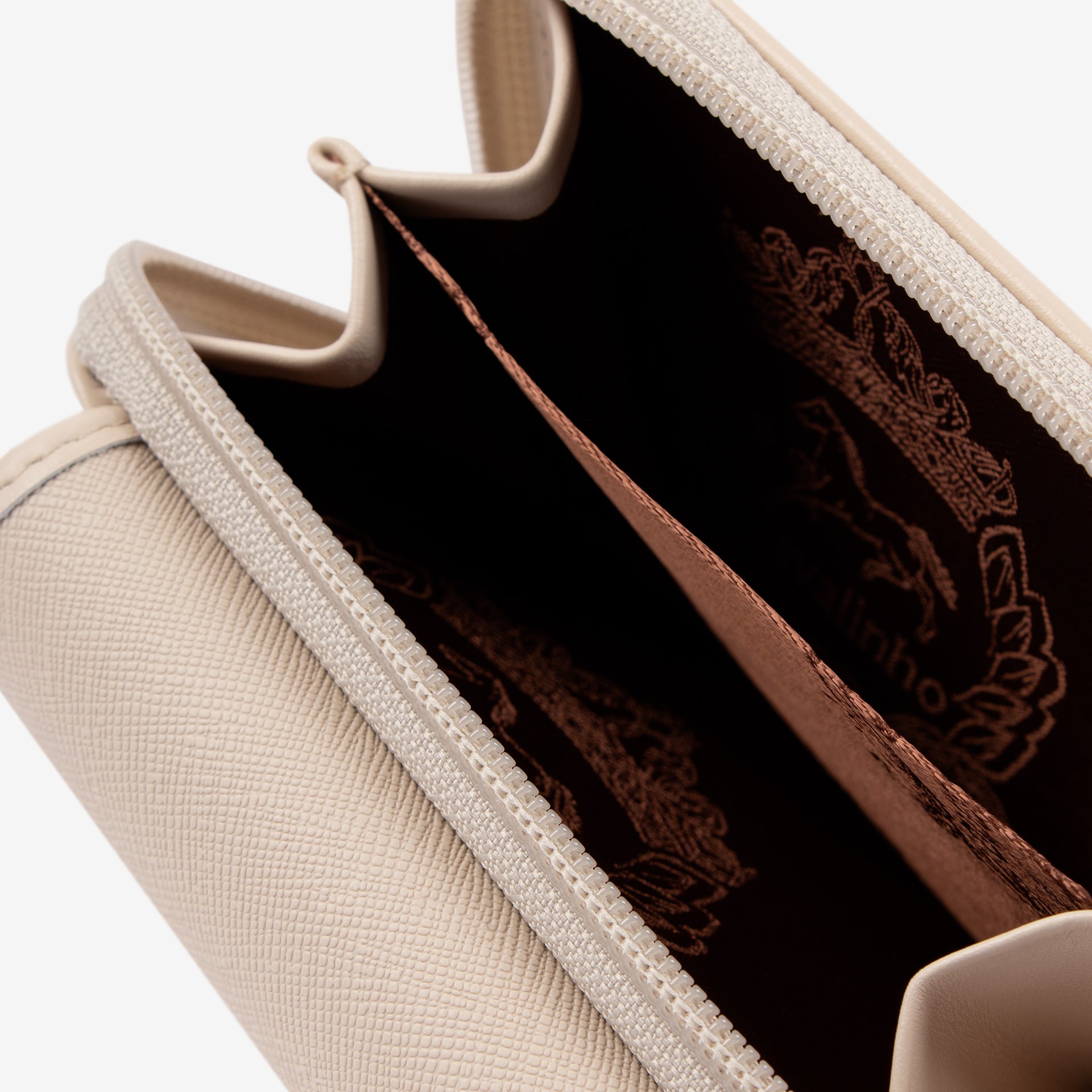 Cavalinho La Vie Beige Bifold Wallet for Women SKU 26190218.05 #color_beige