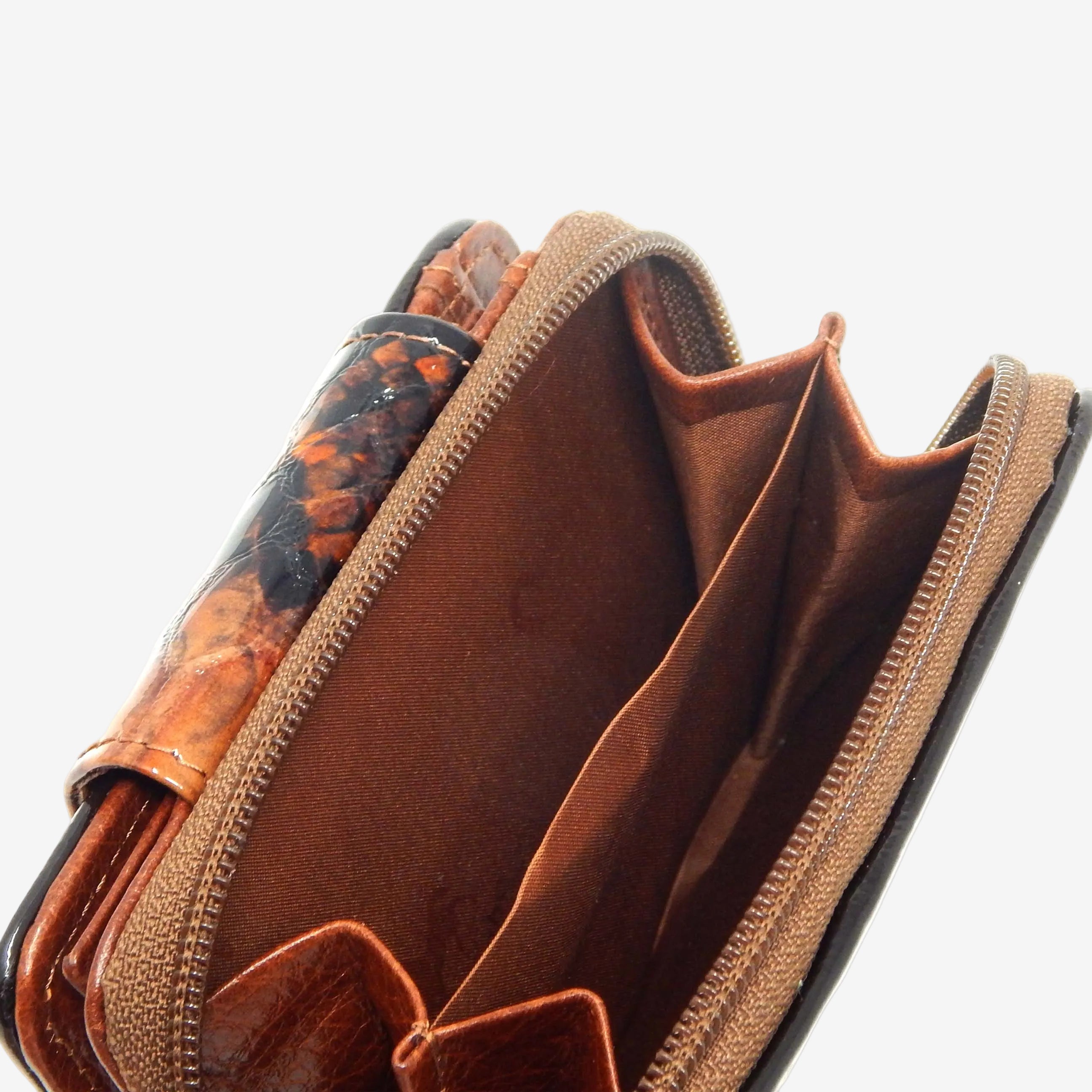 Cavalinho Honor Leather Wallet SKU 28190218.13 #color_SaddleBrown