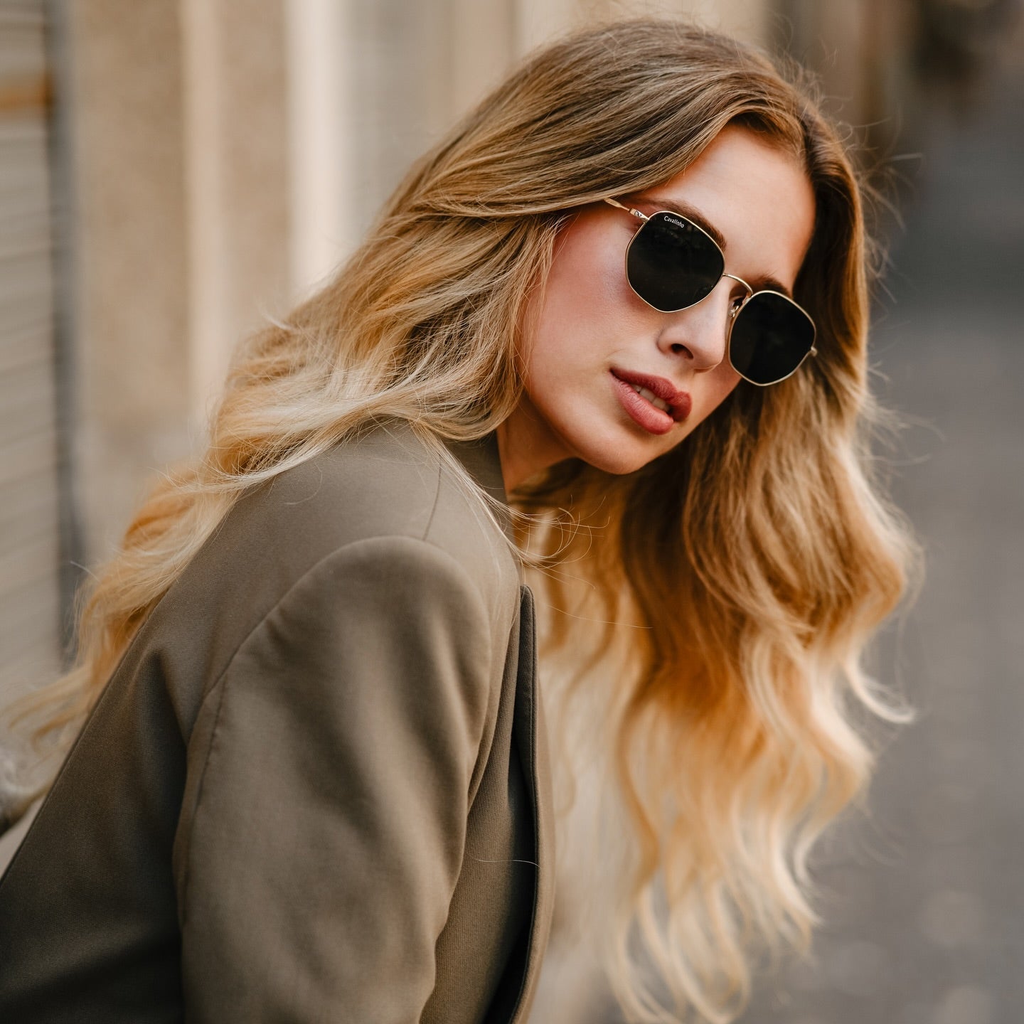 Cavalinho Captain Designer Sunglasses for Men and Women SKU 38501923.16 #color_gold