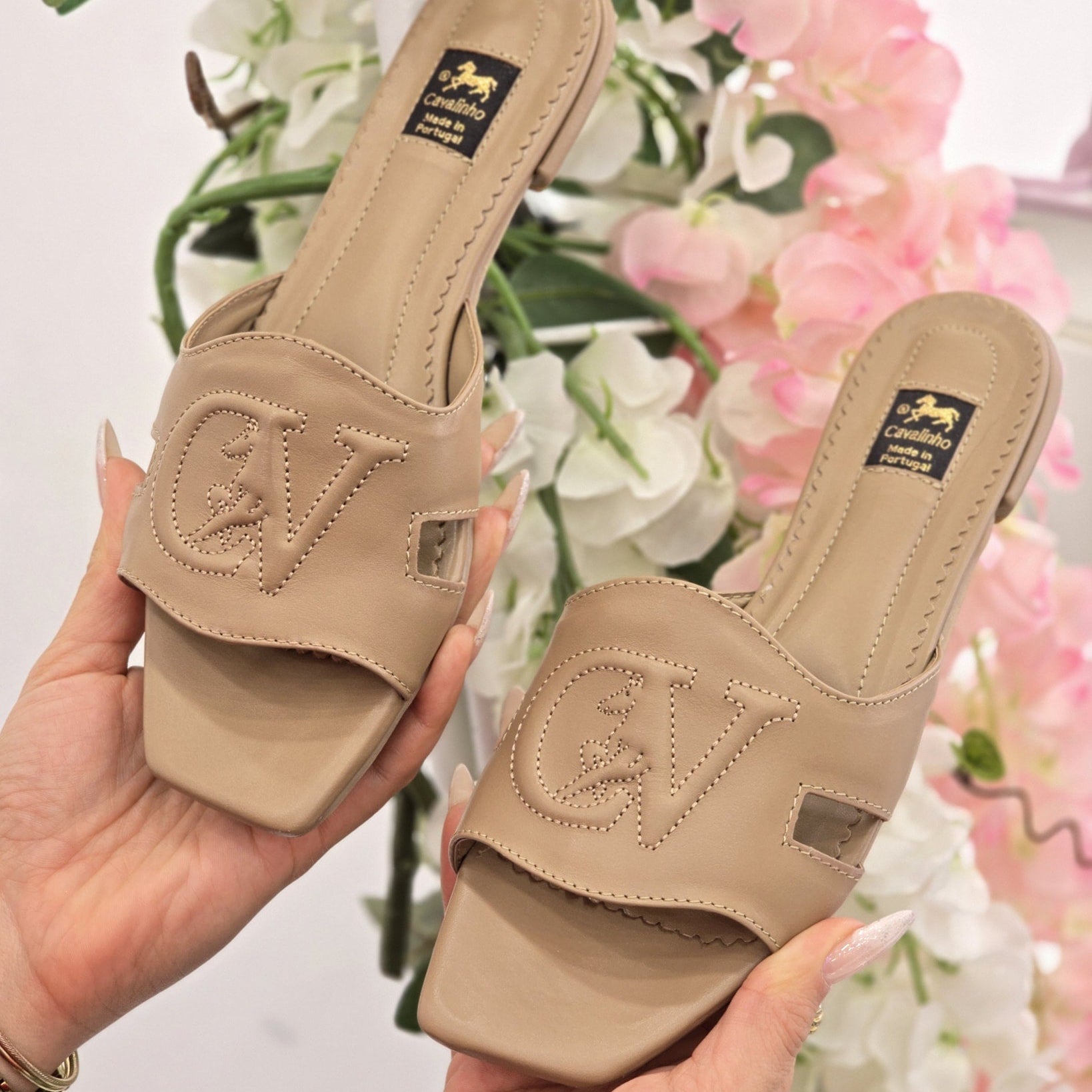 Cavalinho Beige Leather Slide Sandals for Women Flat SKU 48010137.07 #color_sand, Sable, areia