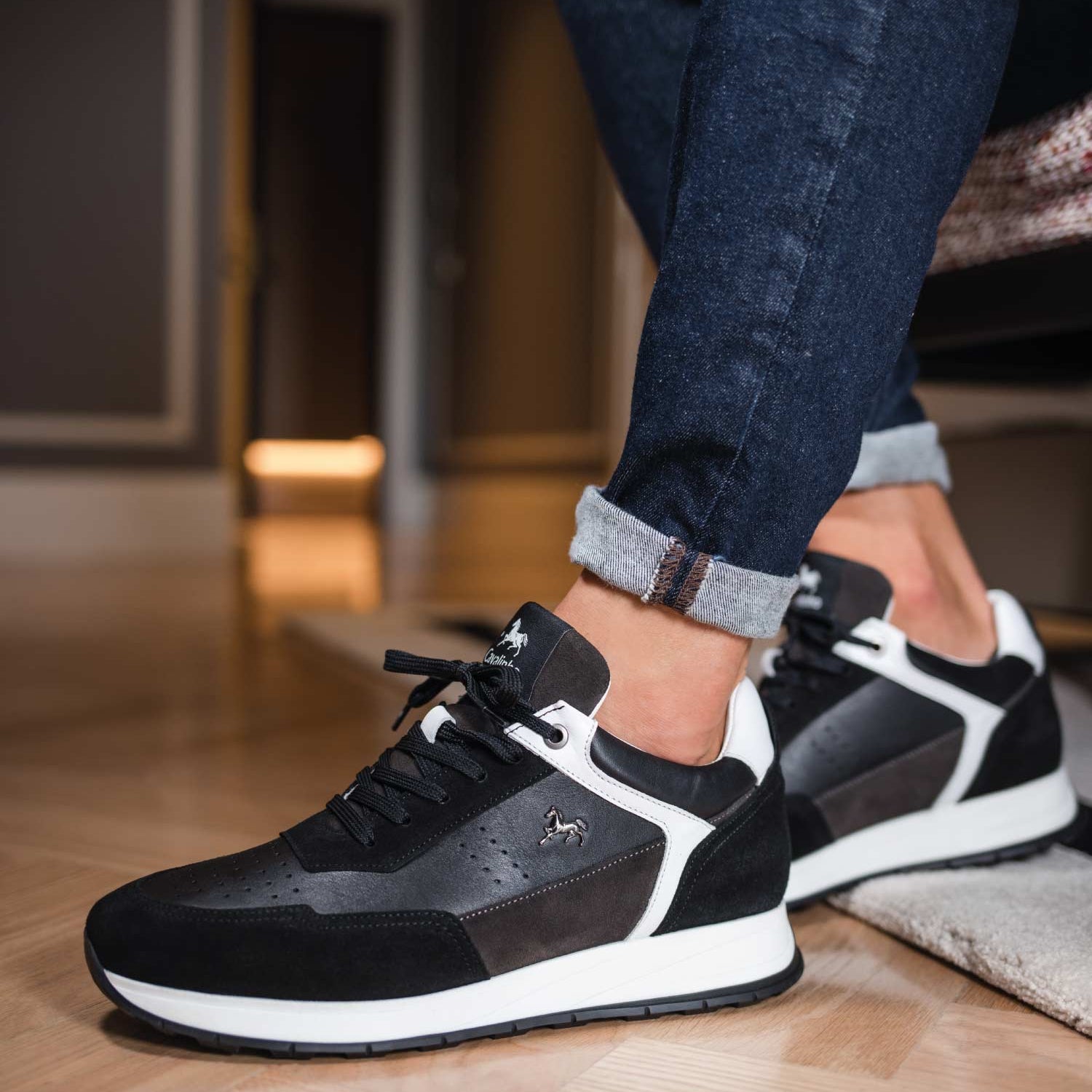 Cavalinho El Estribo Casual Sneakers for Men SKU 48130108.01 #color_black / white