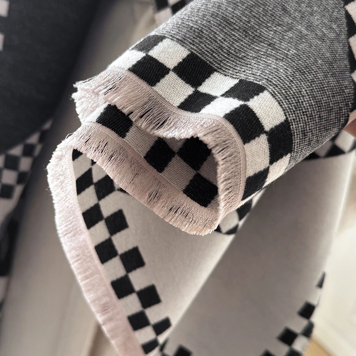 Two Horses Plaid Shawl & Blanket Scarf #print_Black