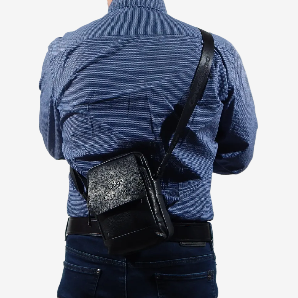 Cavalinho El Cavaleiro Leather Traveler SKU 18330488.01 #color_Black 